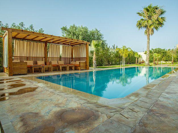Villa à vendre à Marrakech avec piscine et pergola